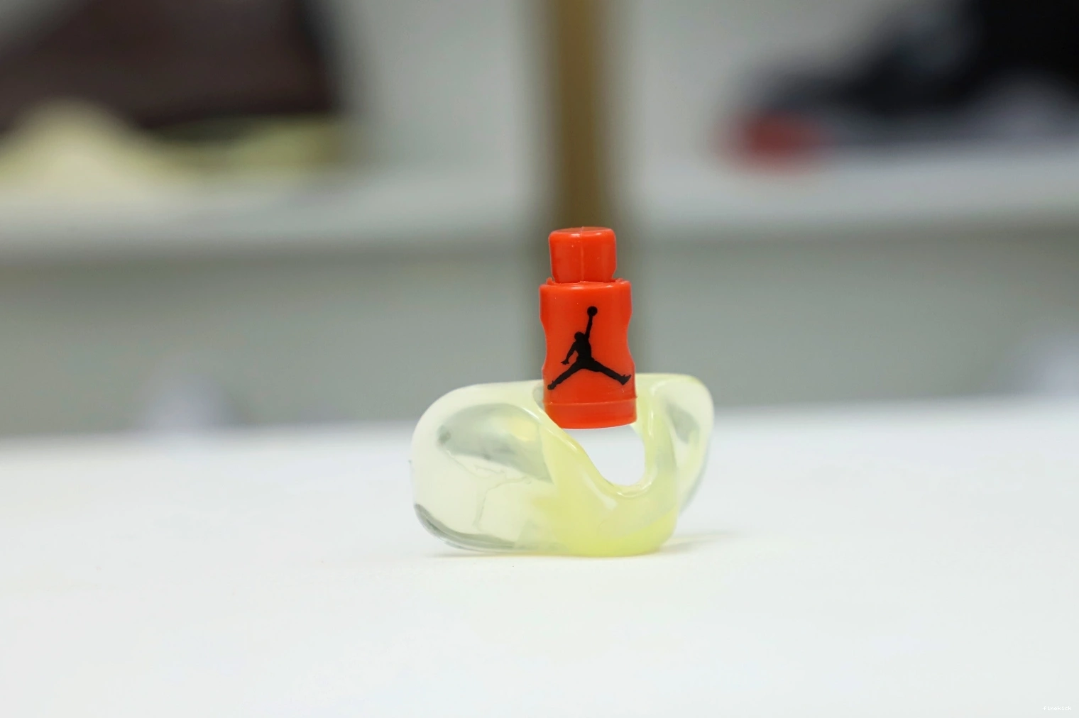 Air on Jordan Women 